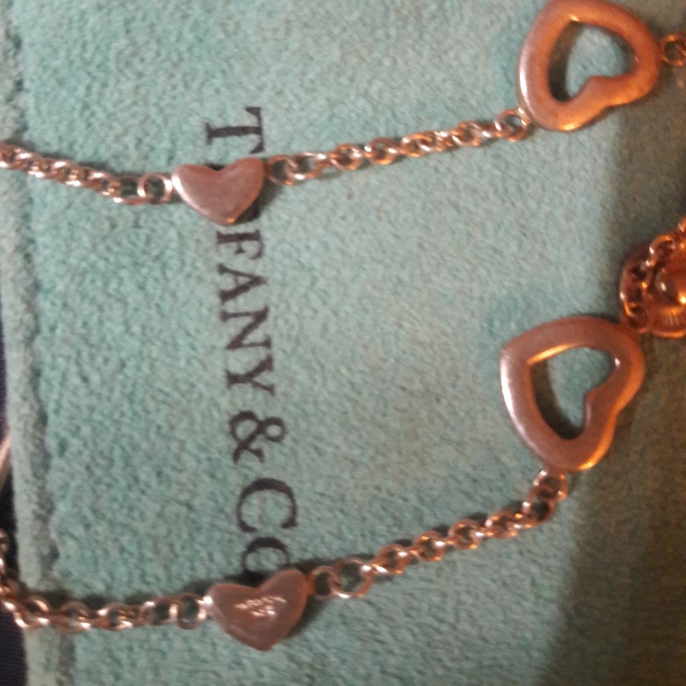 Tiffany and company heart 925 charm bracelet colle